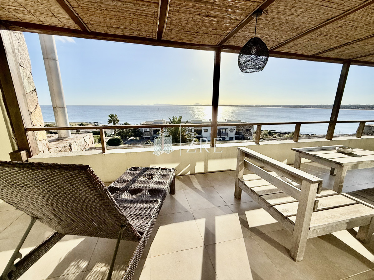 Casa ID.890 - Apartamento alquiler temporario 3 dormitorios en Punta Ballena, Maldonado