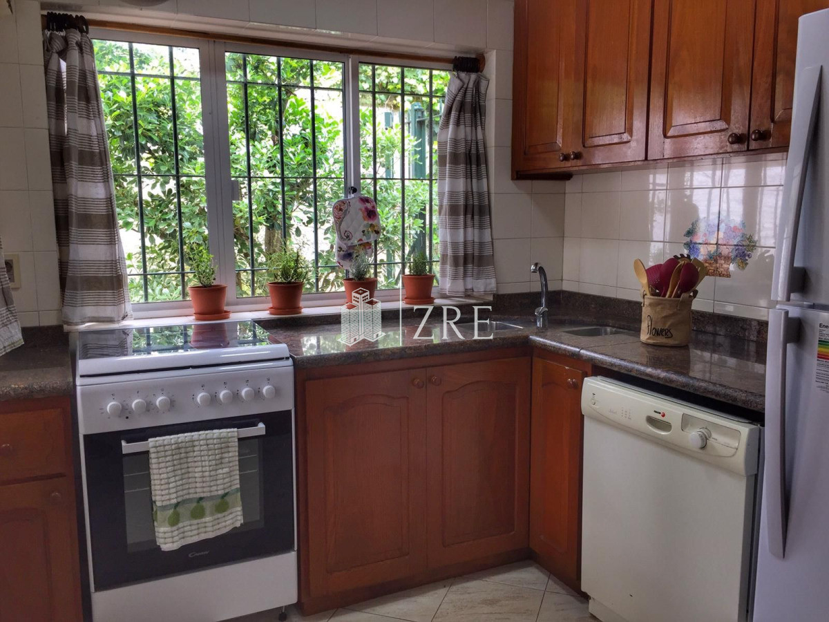 Casa ID.1029 - Se Alquila Casa a pasos de la Playa