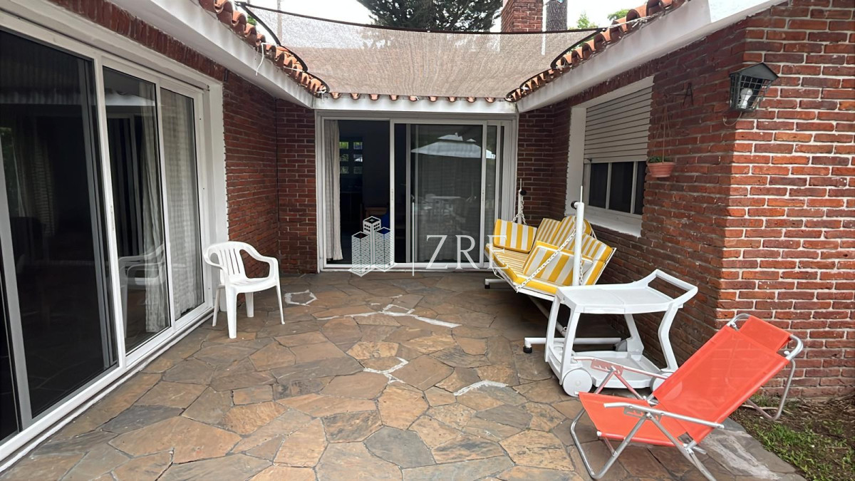 Casa ID.1099 - Se alquila casa en Punta del este 