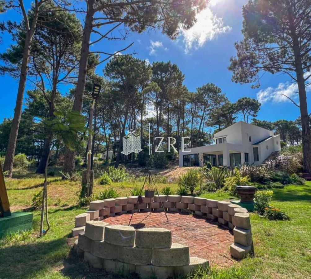 Casa ID.1081 - Se alquila Domo en Club del Lago