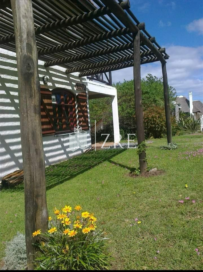Casa ID.999 - Alquiler en Punta Colorada 
