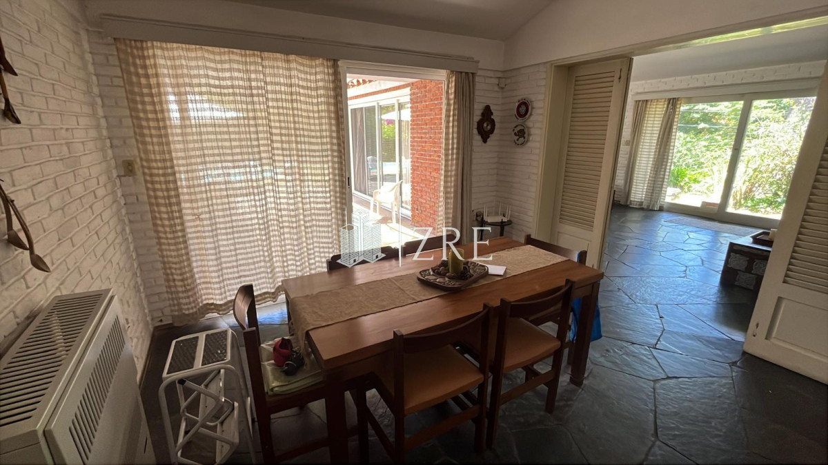 Casa ID.1099 - Se alquila casa en Punta del este 