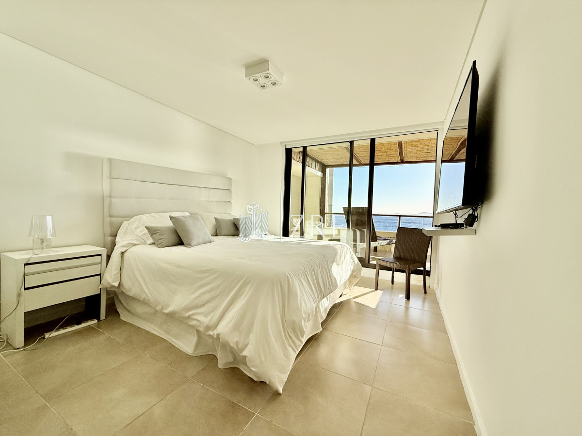 Casa ID.890 - Apartamento alquiler temporario 3 dormitorios en Punta Ballena, Maldonado