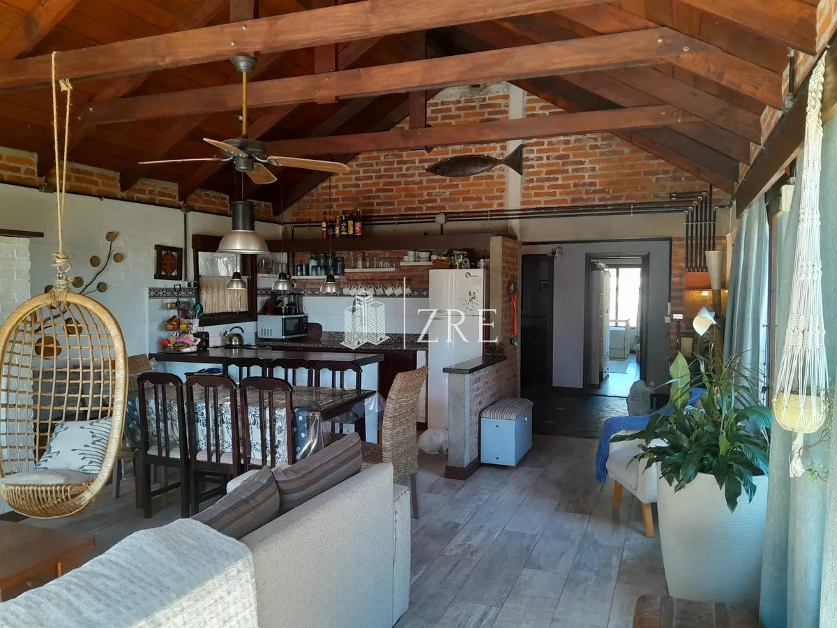 Casa ID.1129 - Se alquila casa en Piriápolis 