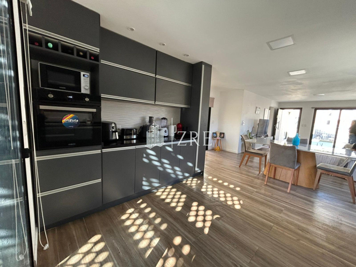 Casa ID.1141 - casa en barrio burnett 