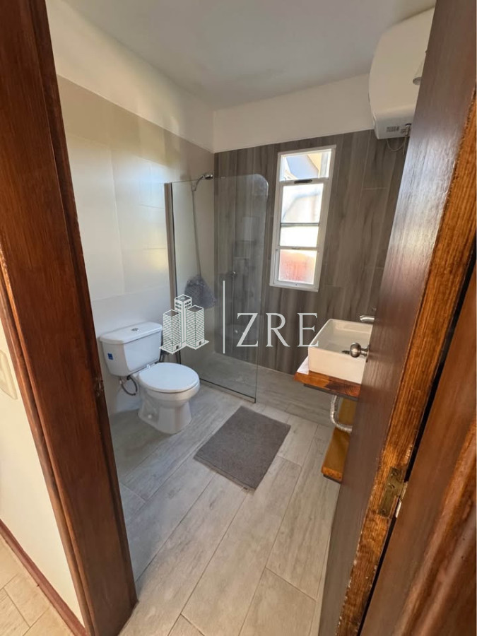 Casa ID.1114 - Se alquila casa en el cerro San Antonio