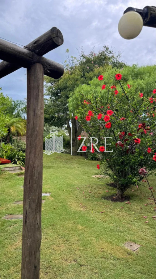 Casa ID.1156 - Casa en punta del este pinares 