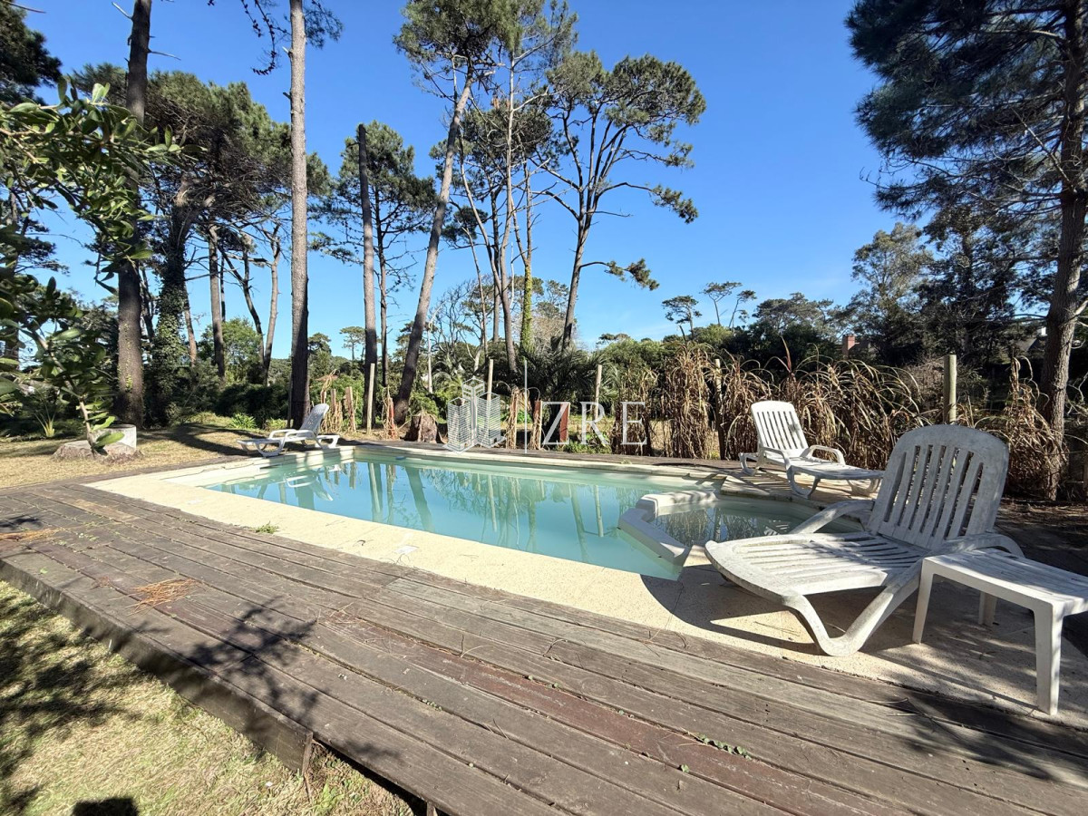 Apartamento ID.885 - Apartamento Alquiler anual