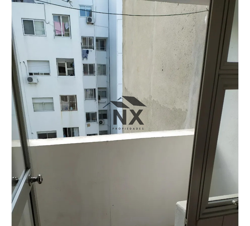 Apartamento ID.11 - Alquiler Apartamento 1 Dormitorio Con Garage  Piso Alto, Terraza, Pocitos, T