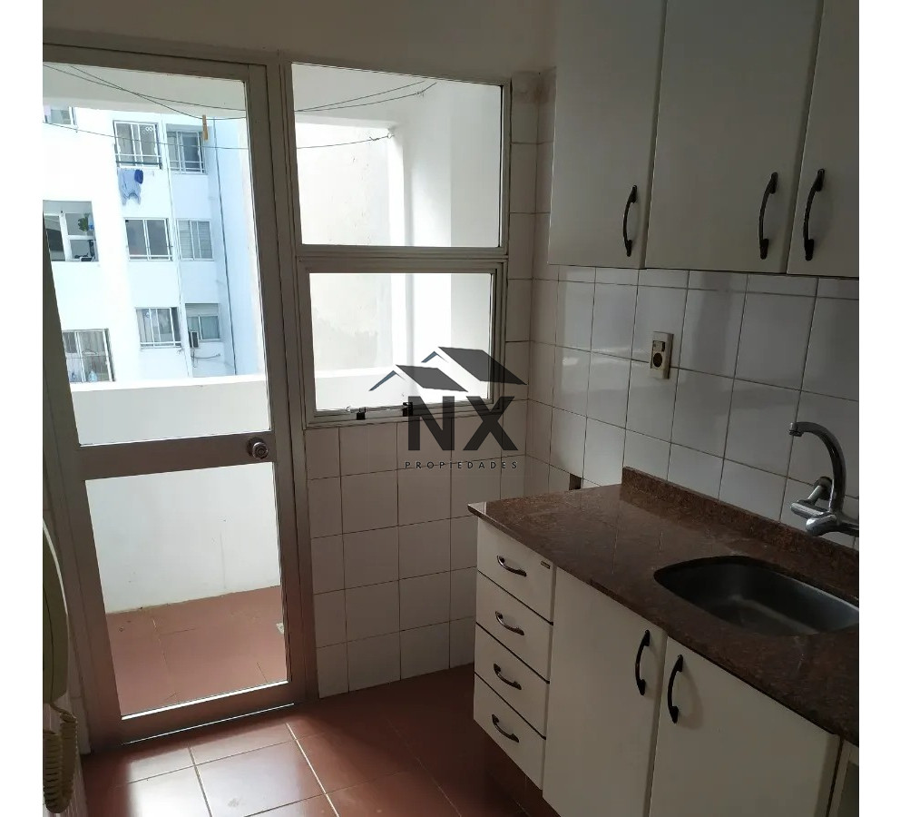 Apartamento ID.11 - Alquiler Apartamento 1 Dormitorio Con Garage  Piso Alto, Terraza, Pocitos, T