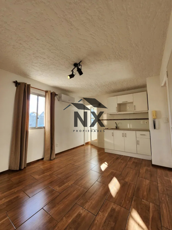 Apartamento ID.121 - Vendo Apartamento 1 Dormitorio con Cochera en Aguada, J