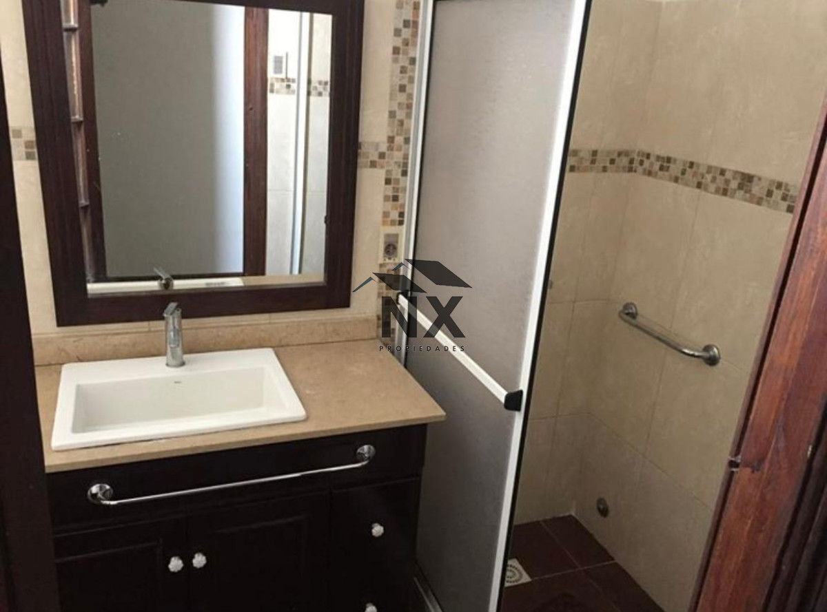 Apartamento ID.12 - Alquiler Apartamento 2 Dormitorios 2 Baños Centro Montevideo, N