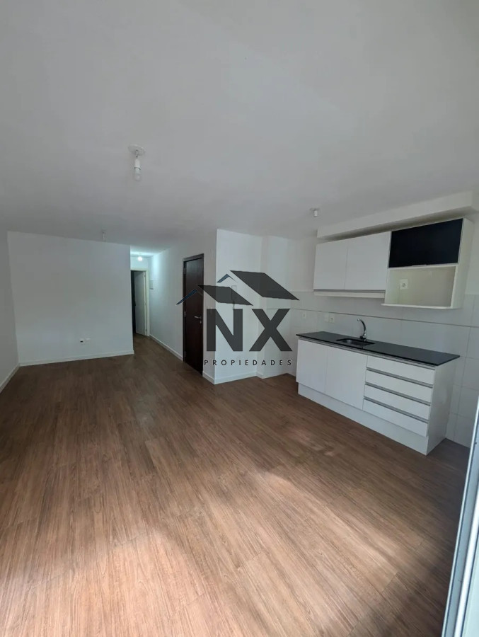 Apartamento ID.271 - Alquiler Apartamento, 1 Dorm, Balcon, Centro, Montevideo.