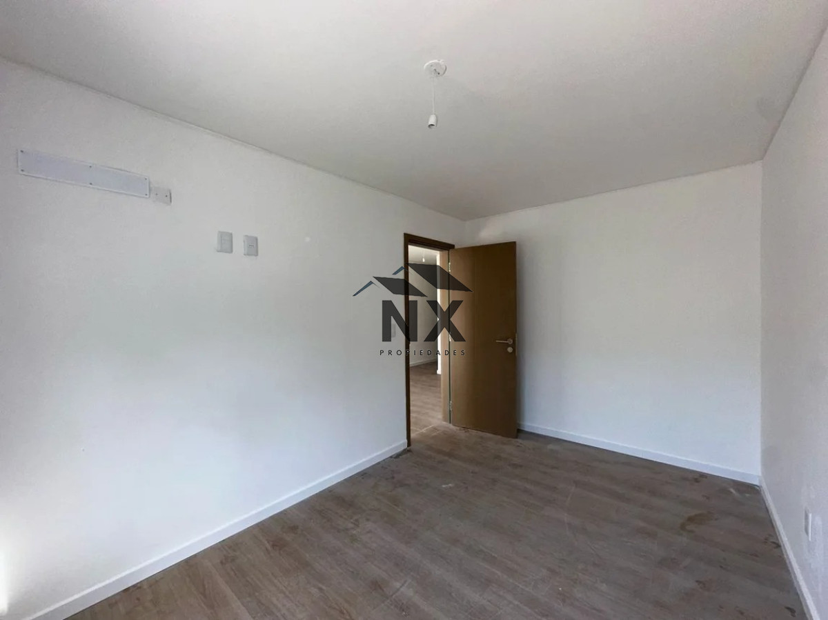 Apartamento ID.13 - Alquiler Apartamento 1 Dormitorio, Patio Y Garage, Barbacoa, La Blanqueada, T