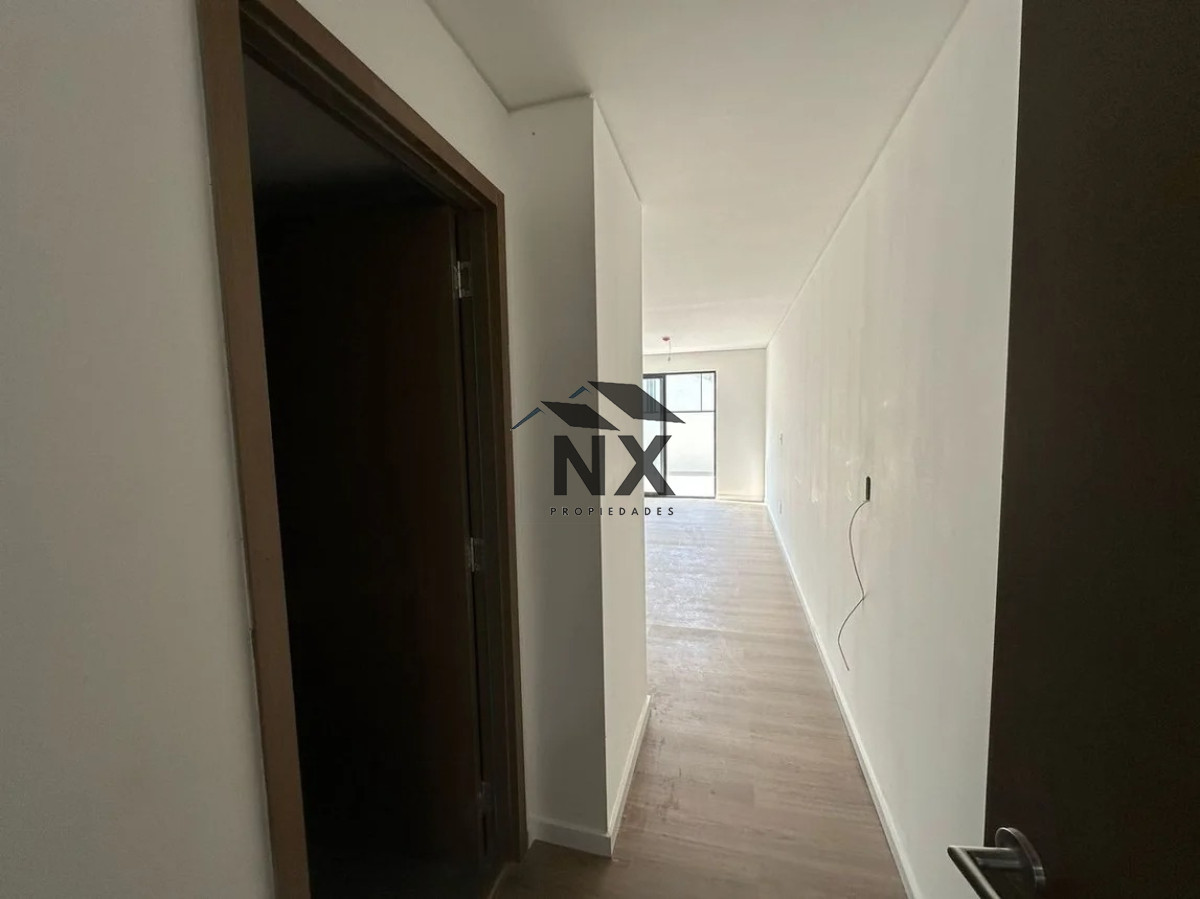 Apartamento ID.13 - Alquiler Apartamento 1 Dormitorio, Patio Y Garage, Barbacoa, La Blanqueada, T