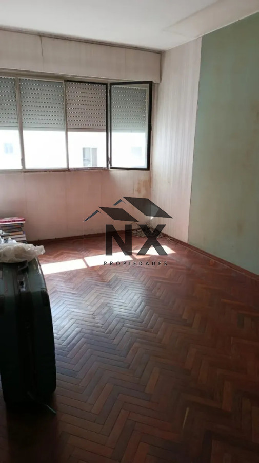 Apartamento ID.372 - Venta Apartamento a Reciclar, Pocitos, T