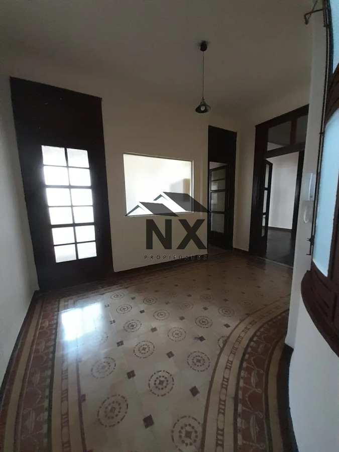 Apartamento ID.20 - Alquiler Apartamento 4 Dormitorios En El Centro, T