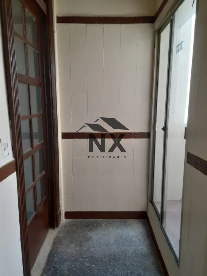 Apartamento ID.20 - Alquiler Apartamento 4 Dormitorios En El Centro, T