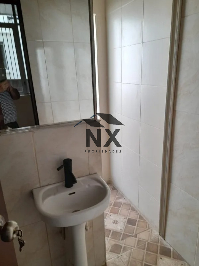 Apartamento ID.20 - Alquiler Apartamento 4 Dormitorios En El Centro, T