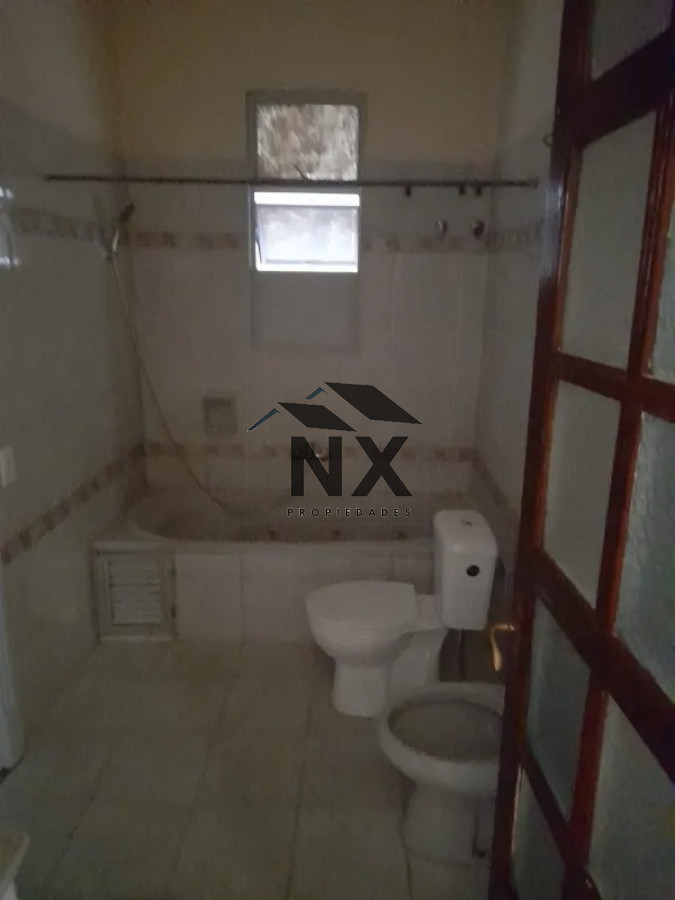 Apartamento ID.20 - Alquiler Apartamento 4 Dormitorios En El Centro, T