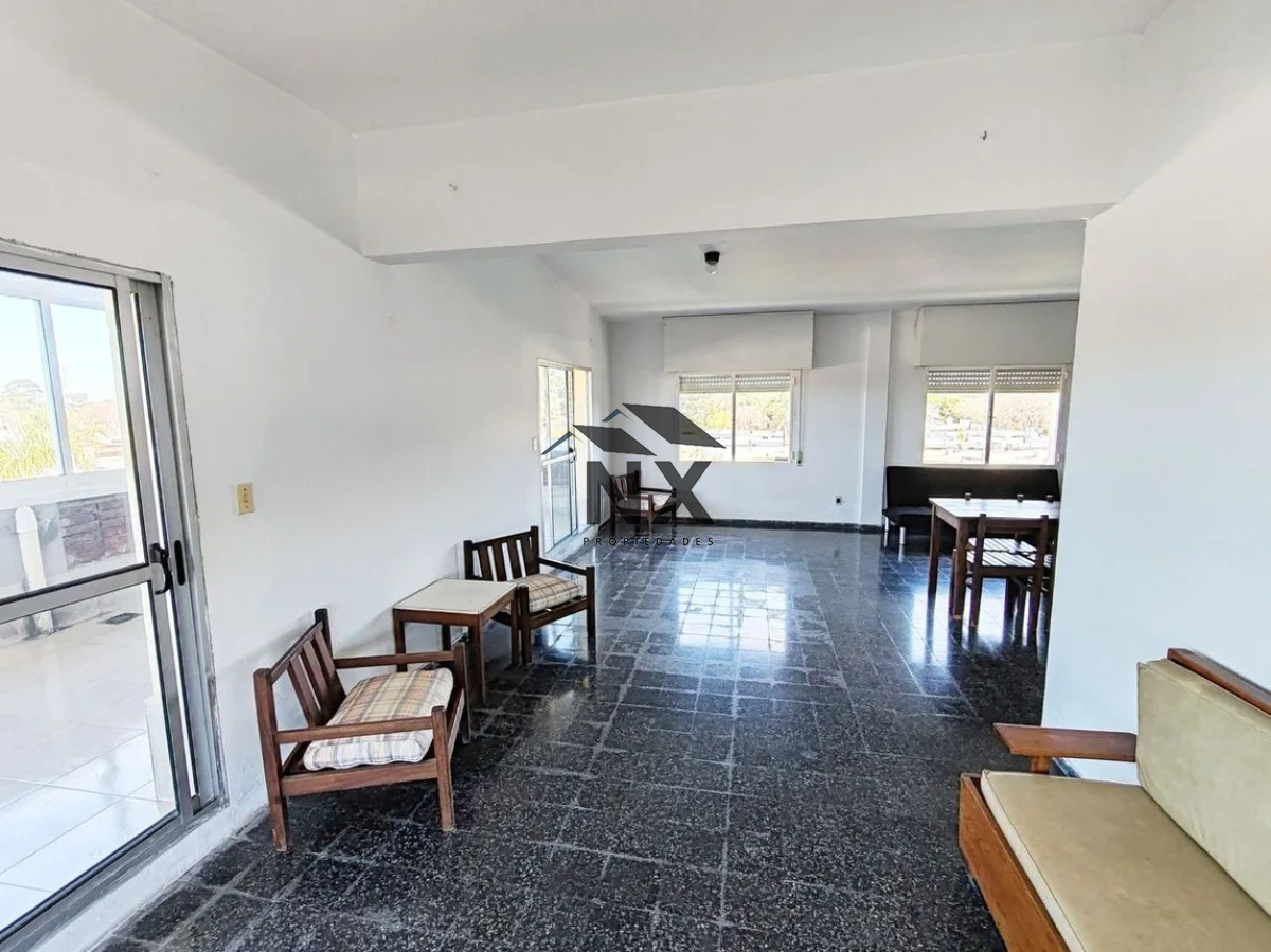 Apartamento ID.21 - Apartamento 3 Dormitorios En Carrasco, T