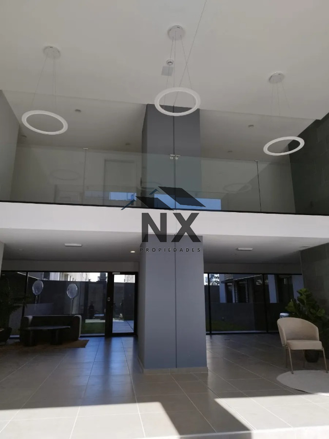 Apartamento ID.22 - Alquiler Apartamento 1 Dormitorio En Tres Cruces, Balcon, Patio, Gimnasio, T