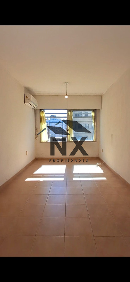 Apartamento ID.76 - Venta Monoambiente Centro, H.