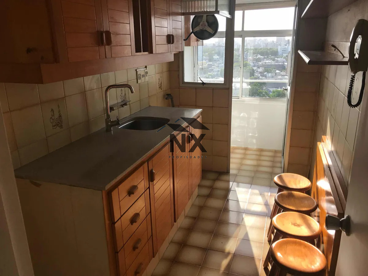Apartamento ID.220 - Alquiler Apartamento 2 Dormitorios, Pocitos, T