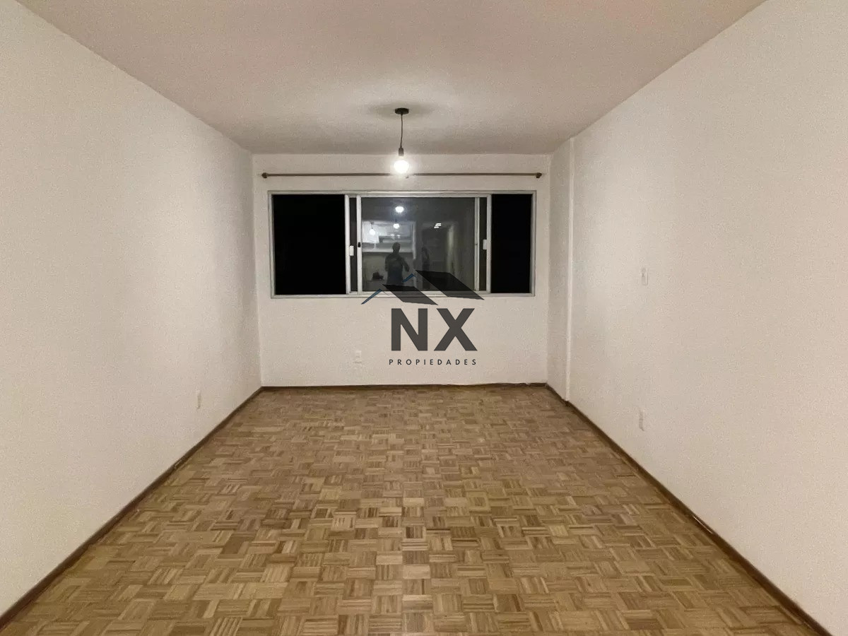 Apartamento ID.30 - Venta Apartamento Monoambiente Con Renta Cordón Montevideo, H.