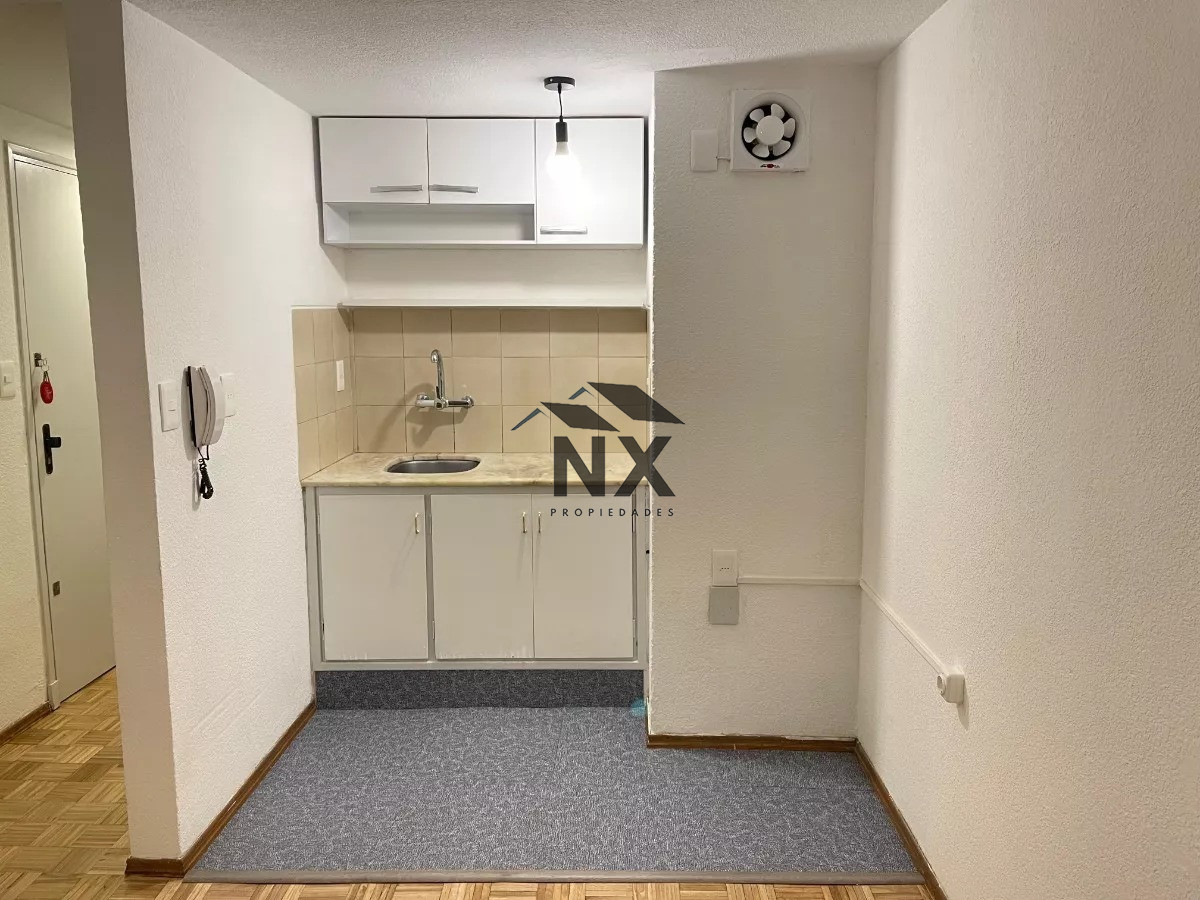 Apartamento ID.30 - Venta Apartamento Monoambiente Con Renta Cordón Montevideo, H.