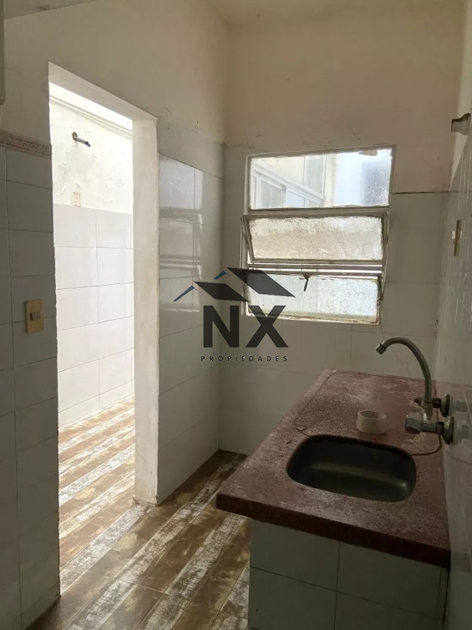 Apartamento ID.31 - Venta Apartamento 3 Dormitorios Con Renta Ideal Inversión, Centro Montevideo 