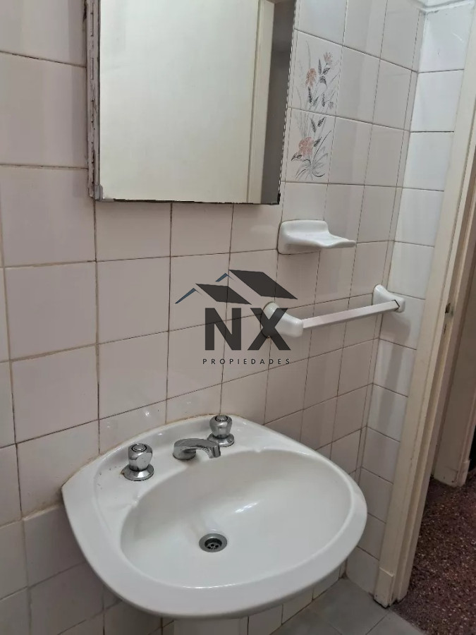 Apartamento ID.37 - Venta Apartamento 1 Dormitorio Con Patio Exclusivo  La Blanqueada, Montevideo, T