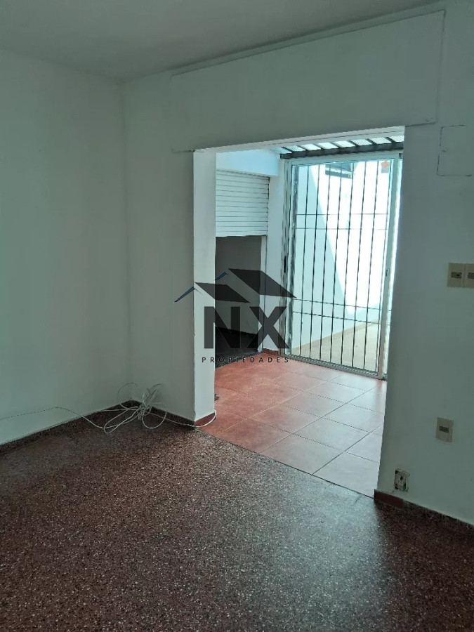Apartamento ID.37 - Venta Apartamento 1 Dormitorio Con Patio Exclusivo  La Blanqueada, Montevideo, T