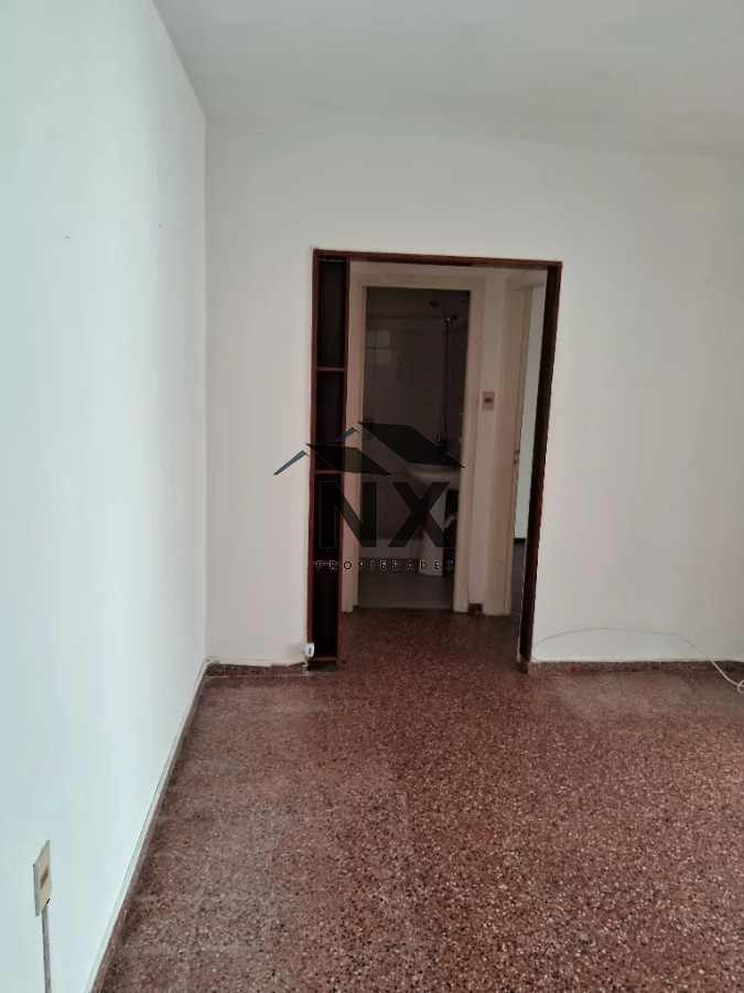 Apartamento ID.37 - Venta Apartamento 1 Dormitorio Con Patio Exclusivo  La Blanqueada, Montevideo, T
