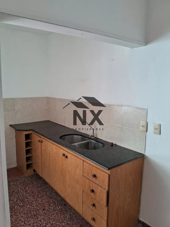 Apartamento ID.37 - Venta Apartamento 1 Dormitorio Con Patio Exclusivo  La Blanqueada, Montevideo, T