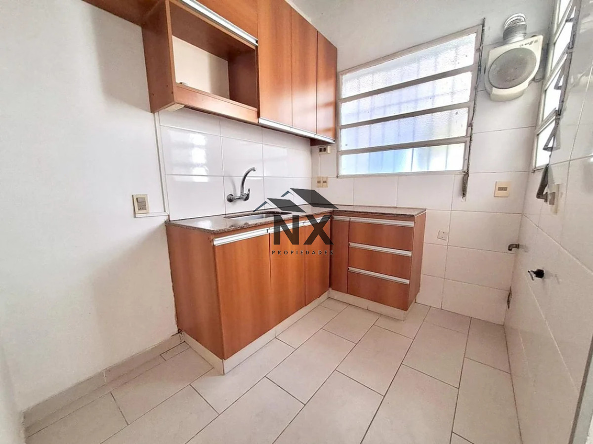 Apartamento ID.61 - Alquiler Apartamento 2 Dormitorios 2 Baños en Pocitos, T