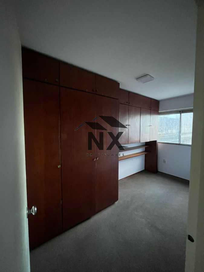 Apartamento ID.39 - Venta Apartamento 3 Dormitorios En Tres Cruces Balcon, T