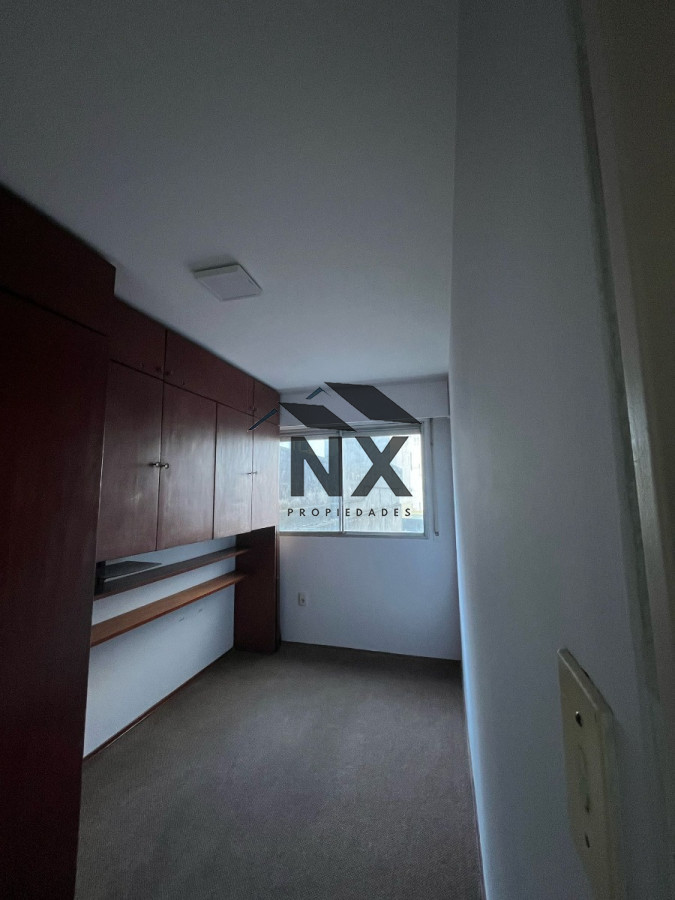 Apartamento ID.39 - Venta Apartamento 3 Dormitorios En Tres Cruces Balcon, T