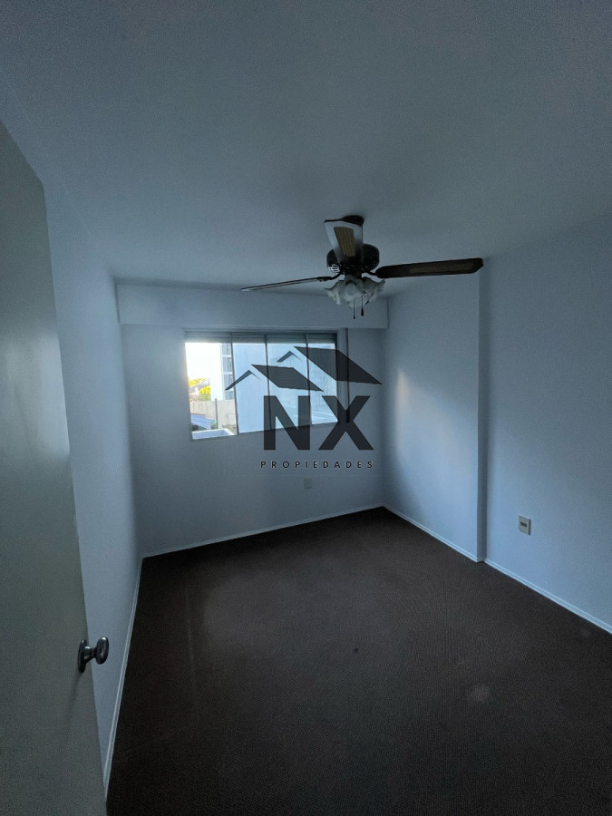 Apartamento ID.39 - Venta Apartamento 3 Dormitorios En Tres Cruces Balcon, T