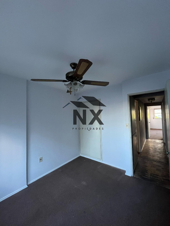 Apartamento ID.39 - Venta Apartamento 3 Dormitorios En Tres Cruces Balcon, T