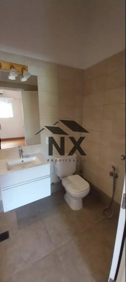 Apartamento ID.3 - Alquiler Apartamento 2 Dormitorios Centro,m