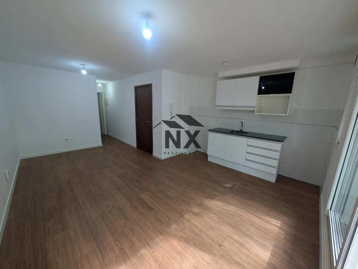 Apartamento ID.271 - Alquiler Apartamento, 1 Dorm, Balcon, Centro, Montevideo.