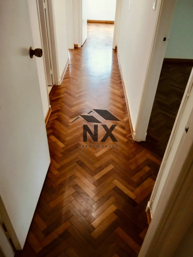 Apartamento ID.343 - Venta Apartamento 3 Dormitorios + Servicio, Garaje Pocitos, T