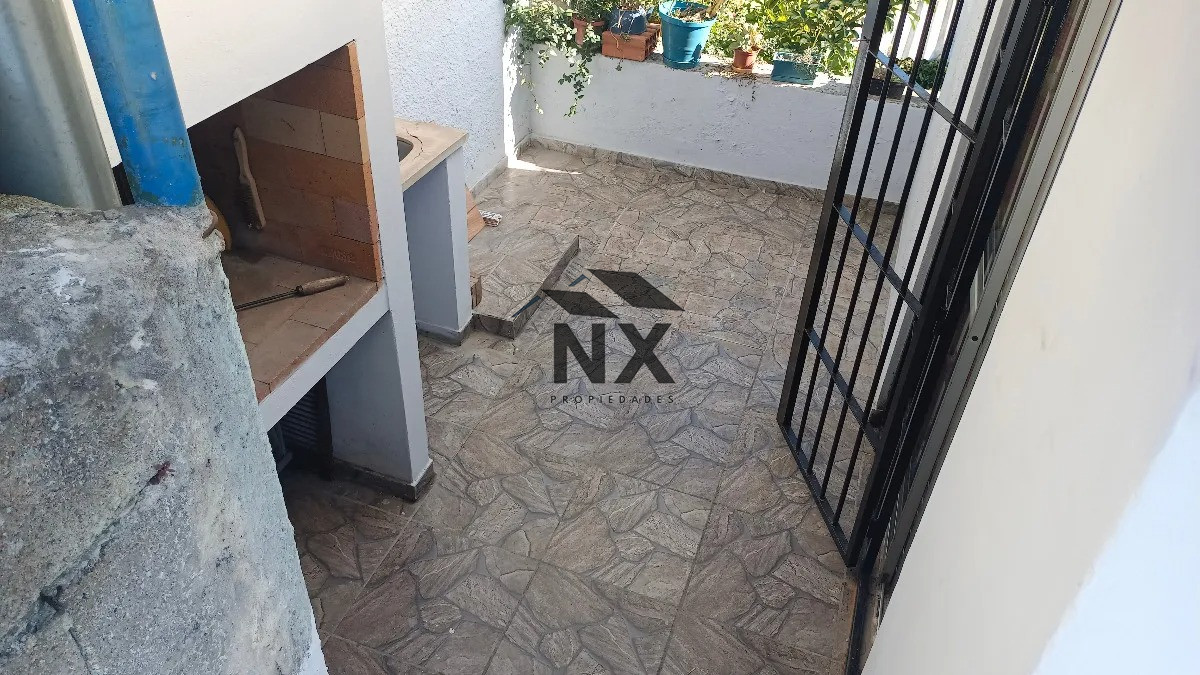 Apartamento ID.43 - Venta Apartamento 3 Dormitorios + Entrepiso, Parrillero, Patio, T