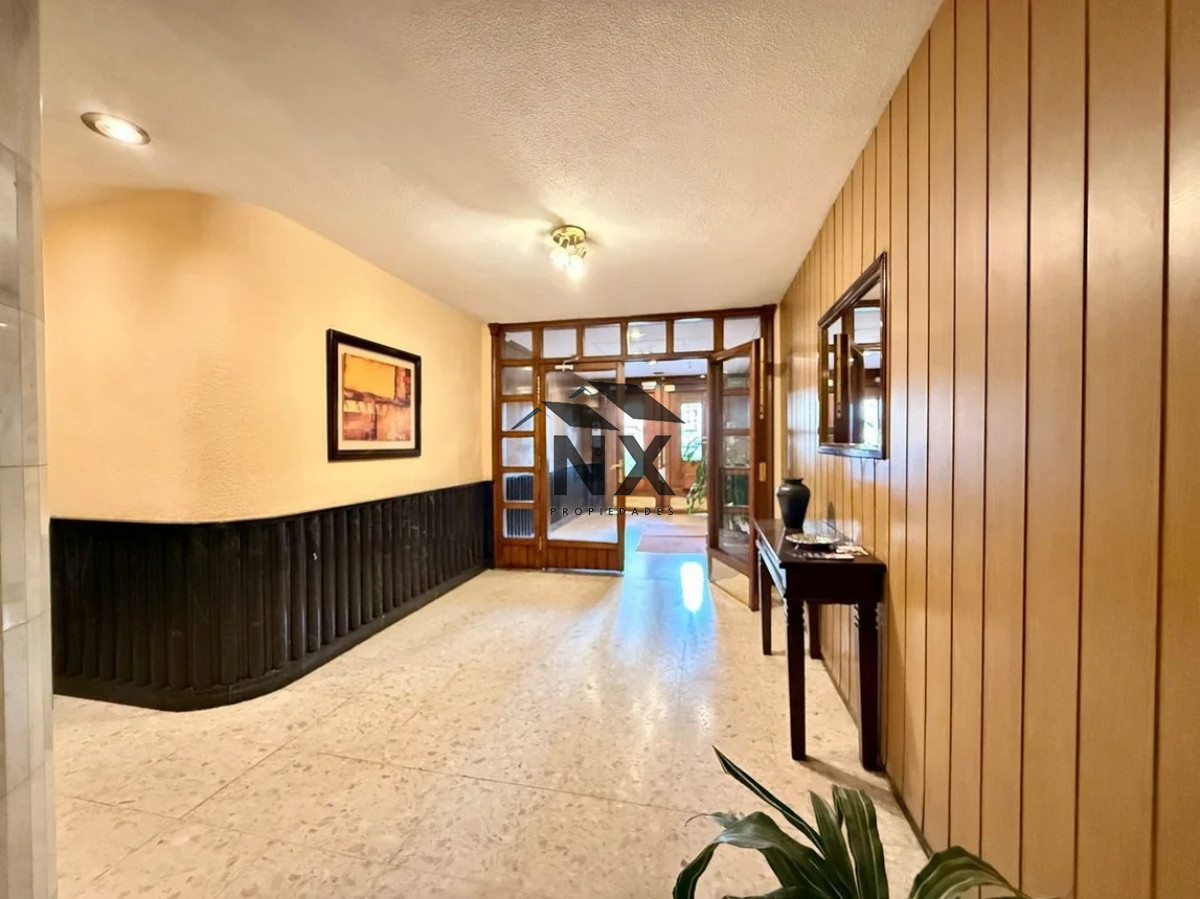 Apartamento ID.44 - Venta Apartamento 1 Dormitorio Piso Alto, Centro, Montevideo, T