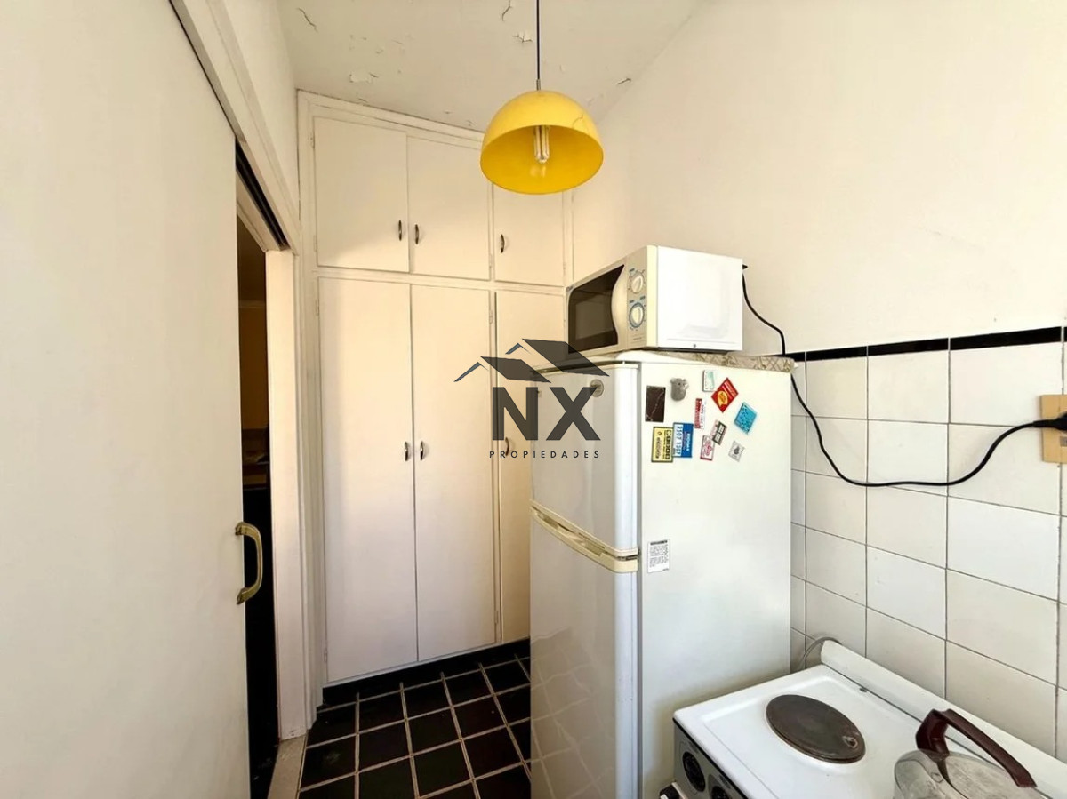 Apartamento ID.44 - Venta Apartamento 1 Dormitorio Piso Alto, Centro, Montevideo, T