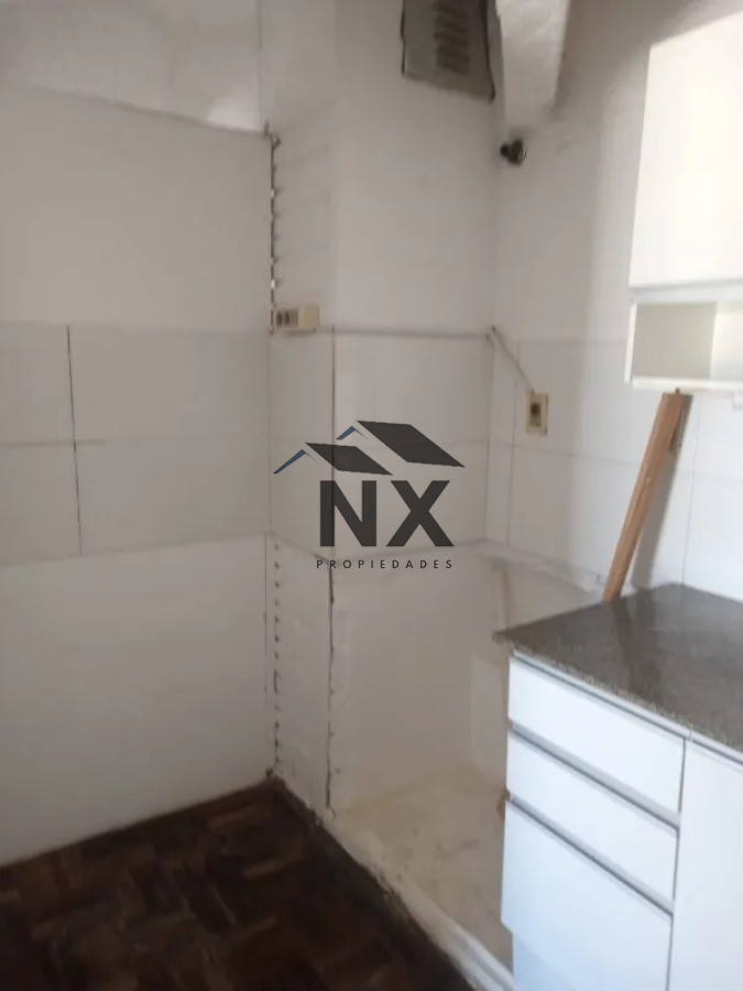 Apartamento ID.247 - Alquiler Apartamento 1 Dormitorio, 1 Baño, Centro Montevdeo, Sh