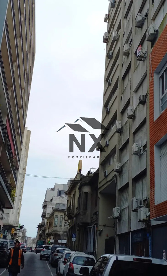 Apartamento ID.234 - Venta Apartamento Monoambiente con Garaje, Cordon, T