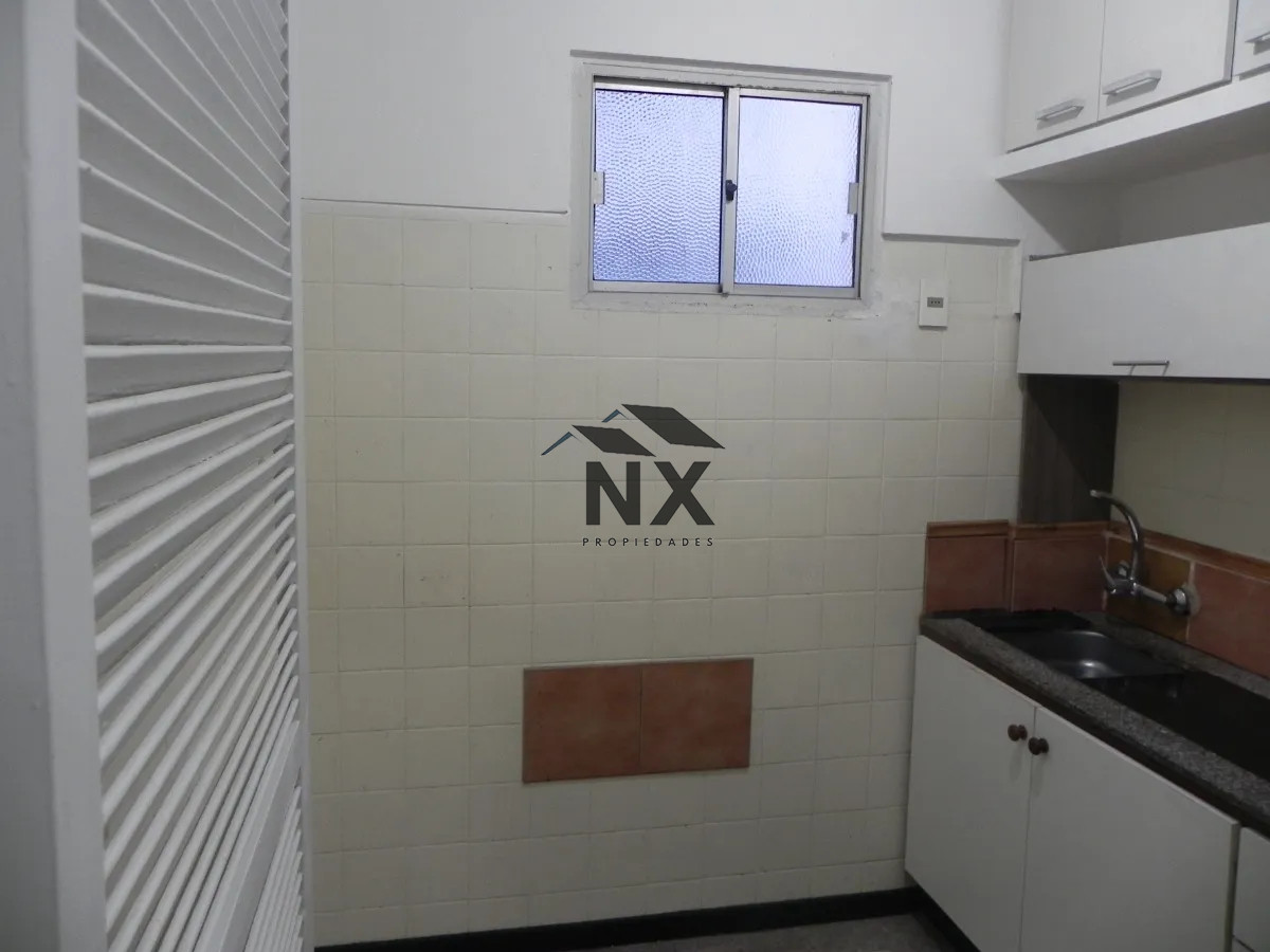 Apartamento ID.70 - Alquilar Apartamento 2 Domitorios Pocitos Montevideo, N