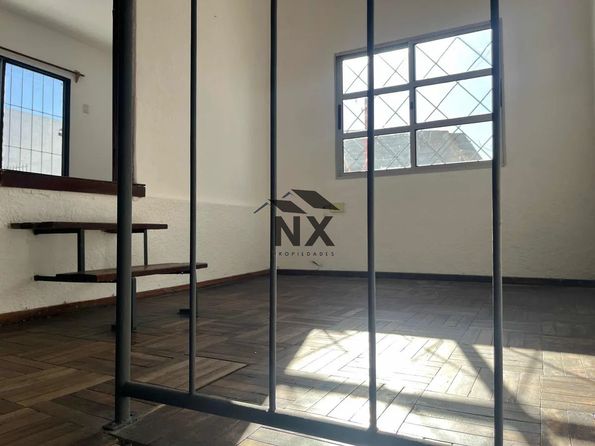 Apartamento ID.52 - Venta Apartamento Tipo Casa 1 Dormitorio, Parrillero, Parque Batlle, T